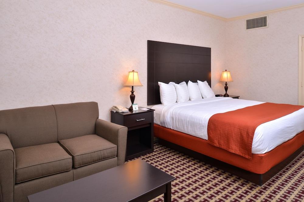 Best Western Brentwood Bagian luar foto