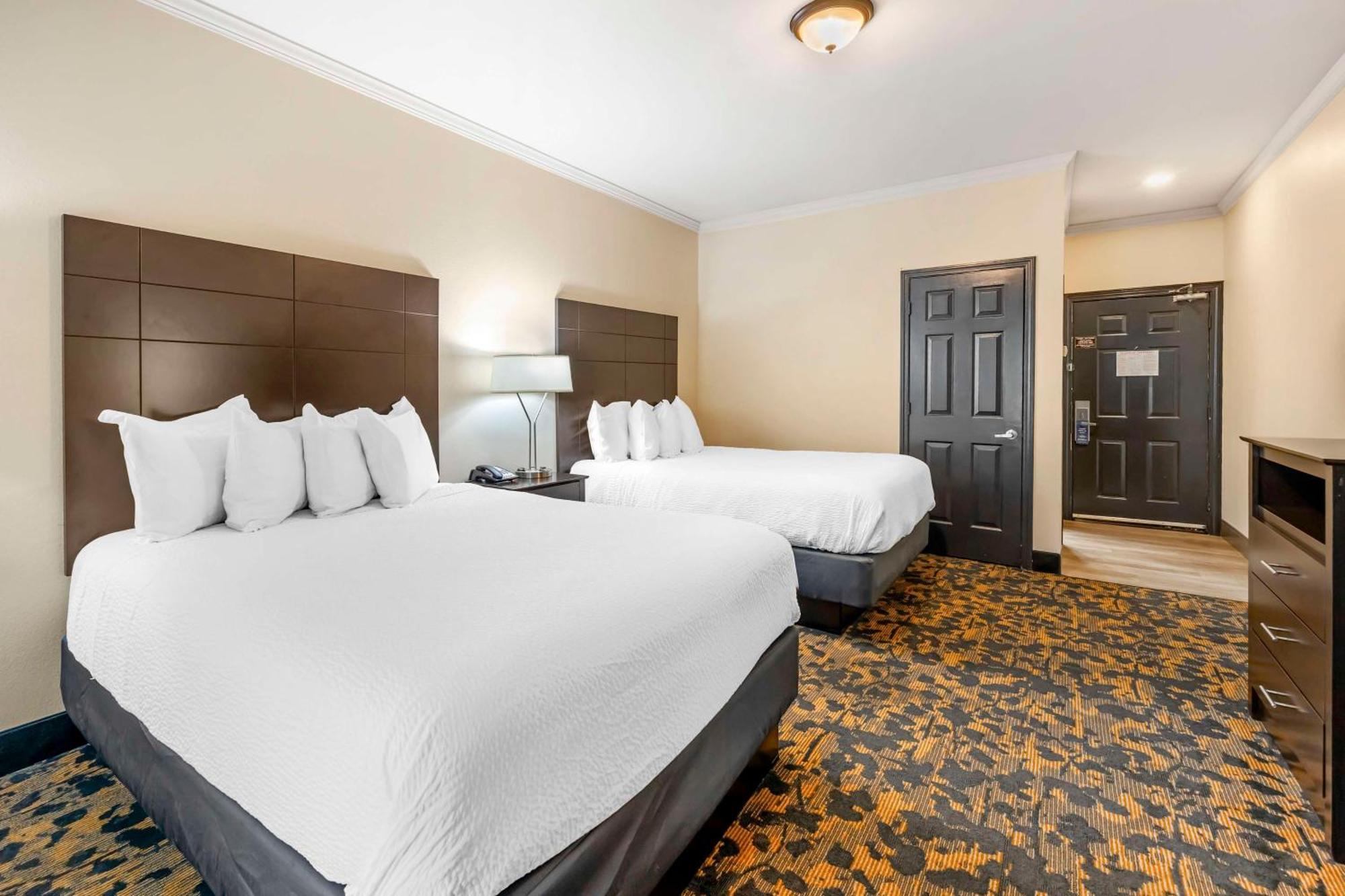 Best Western Brentwood Bagian luar foto